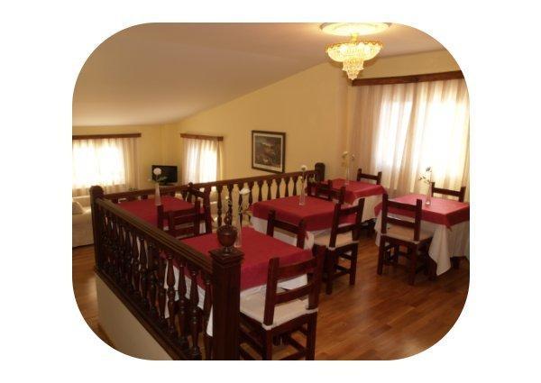 Hotel Chalet Puigdefabregas Jaca Exterior foto